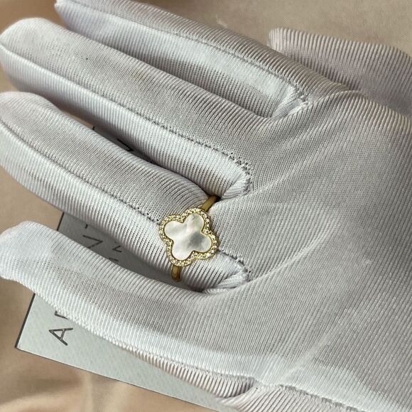 Argento Vivo Gold-Plated Sterling Silver Clover Ring - Picture 4 of 7